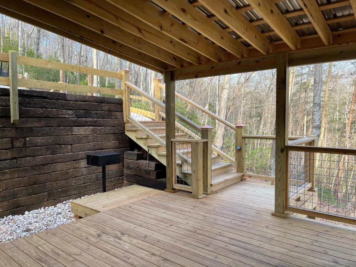 Bigfoots Hideaway Cabin Гатлінбург Екстер'єр фото