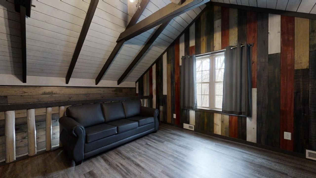 Bigfoots Hideaway Cabin Гатлінбург Екстер'єр фото